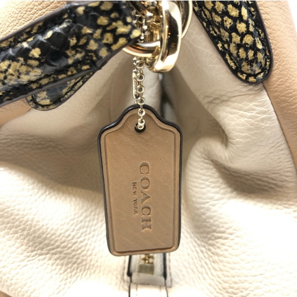 Coach Leather Phoebe Beige and White Hobo Bag - Picture 6 of 16